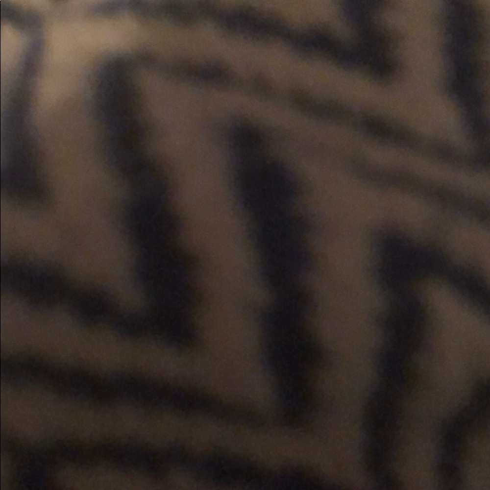 Meet your Posher, Adrian